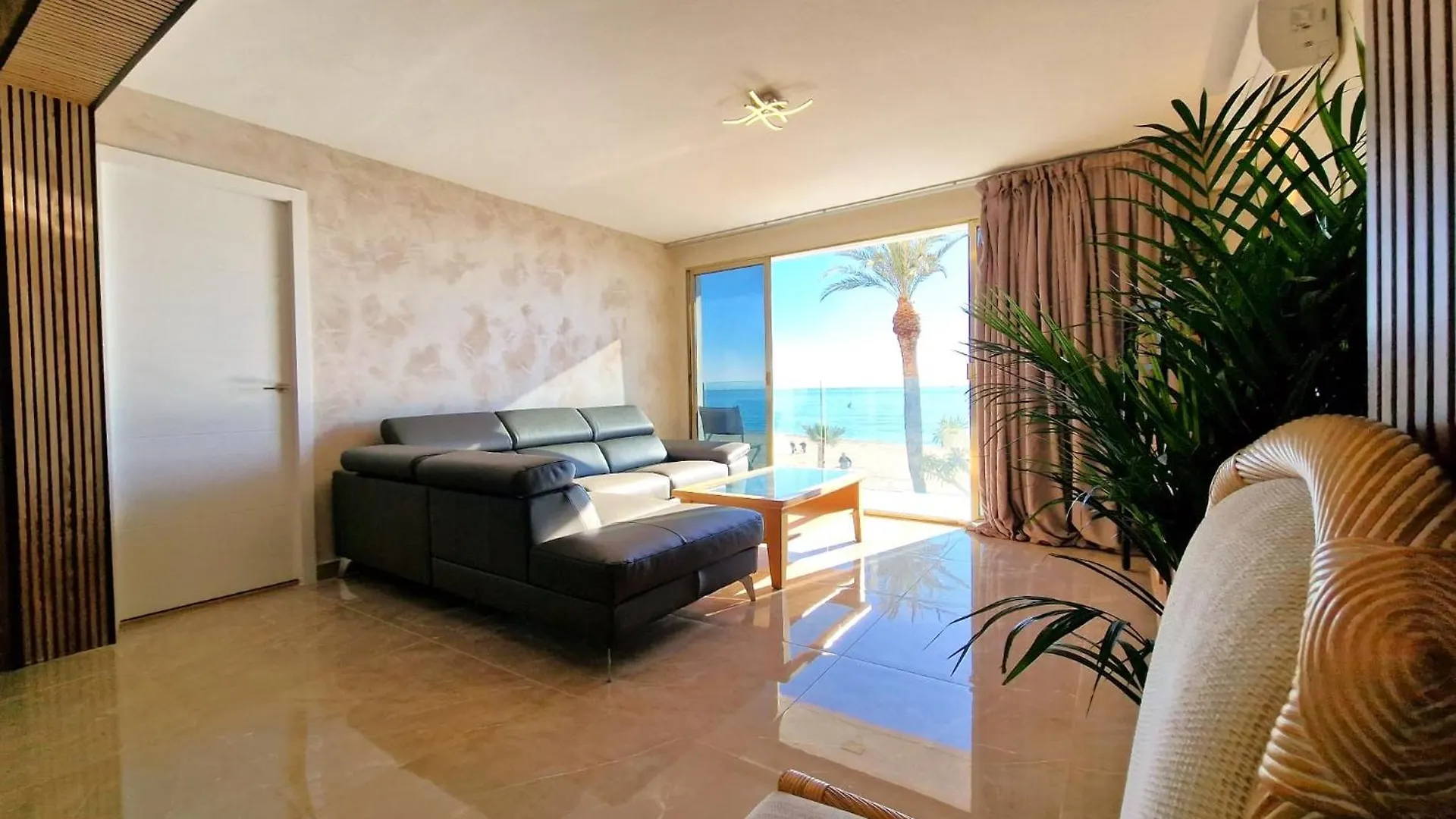Lloret Paradise Apartments Lloret de Mar 0*,  İspanya